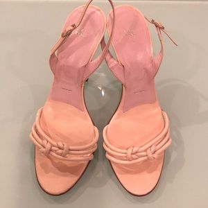 Beautiful baby pink Vera wang heels